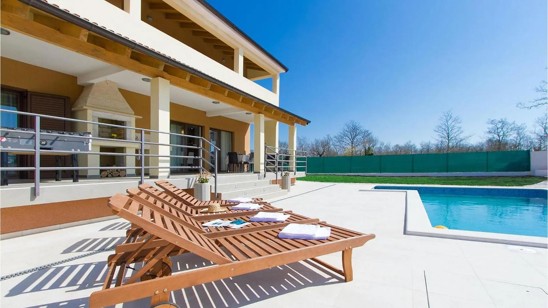 Holiday home Villa Dija Jursici